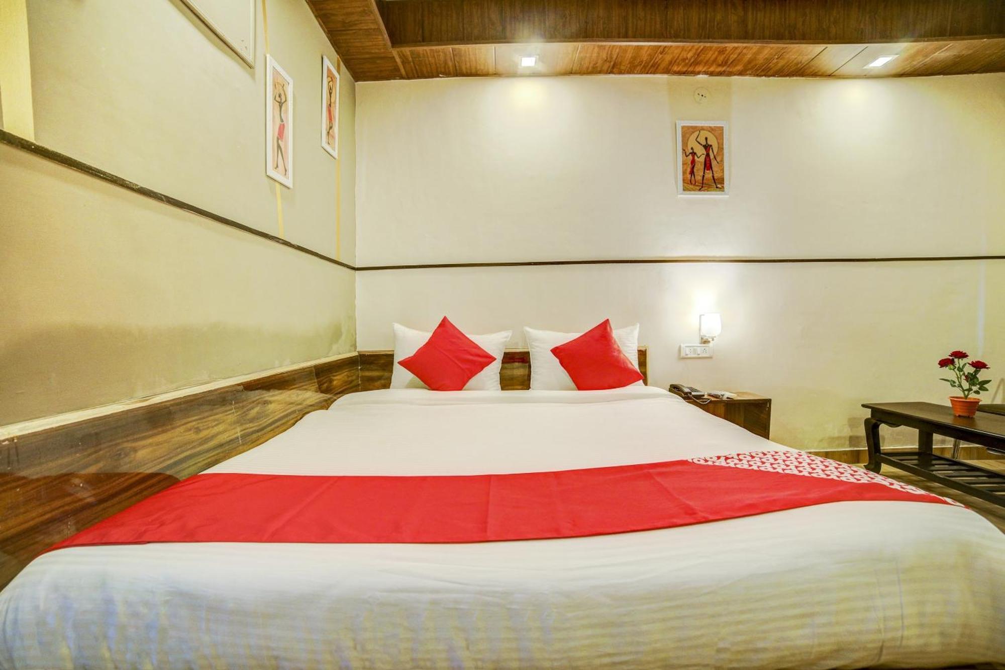 Hotel O Vip Kota  Exterior photo